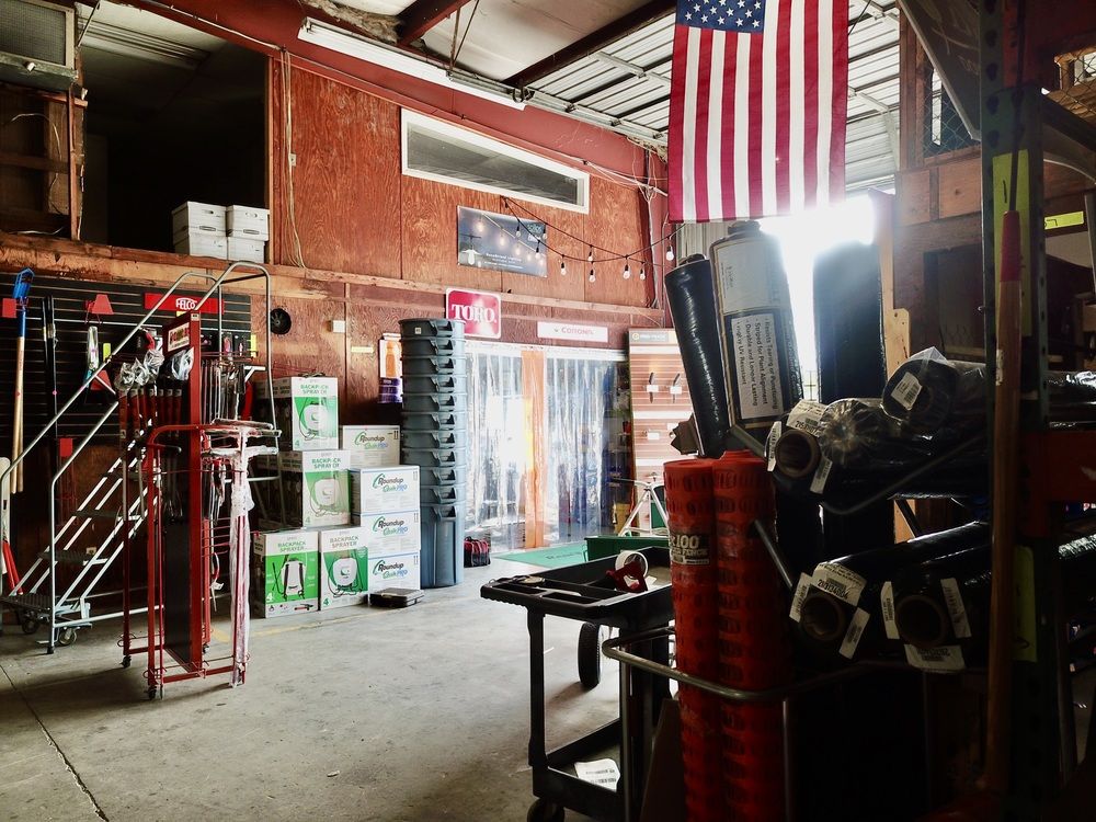 Sunstate Industrial Warehouse: 8502 Sunstate St, Tampa, FL 33634